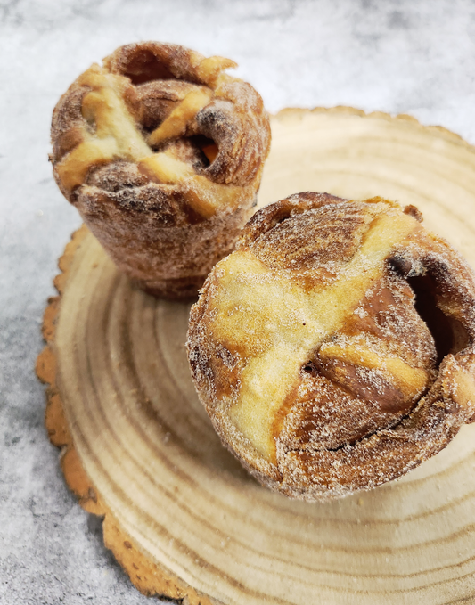 6x Hot Cross Cruffins - Limited Edition
